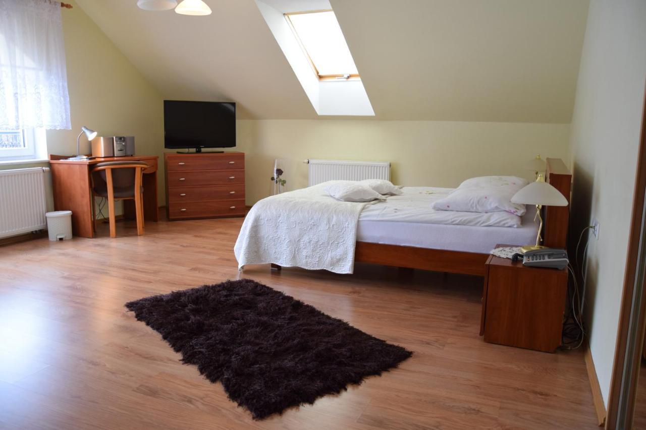 Inter-Bar-Motel Nowe Marzy Экстерьер фото